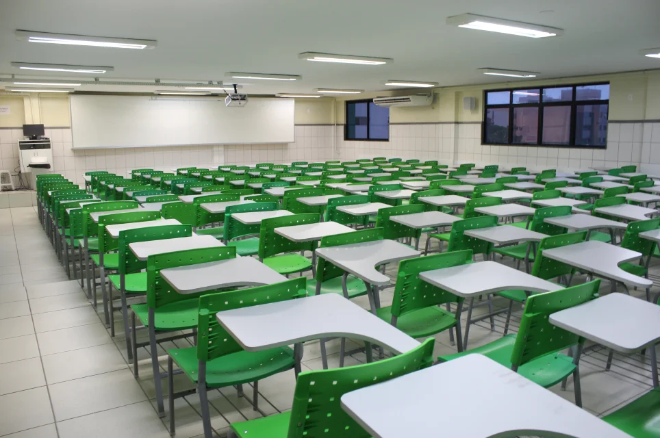 Sala de aula do Bernoulli em Pituba. 