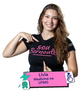 Lívia, aluna Bernoulli aprovada em Medicina na UFMG